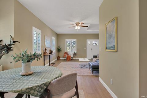 Tiny photo for 407 E VAILE Avenue, Kokomo, IN 46901 (MLS # 202621315)
