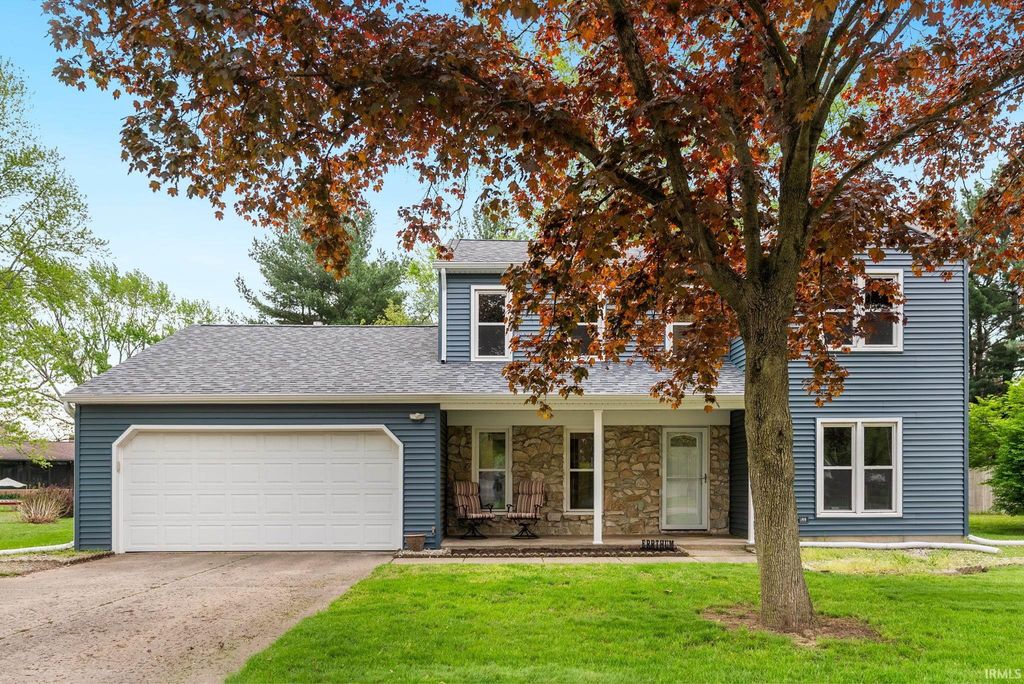 Photo of 526 Nancy Street, Warsaw, IN 46580 (MLS # 202615306)