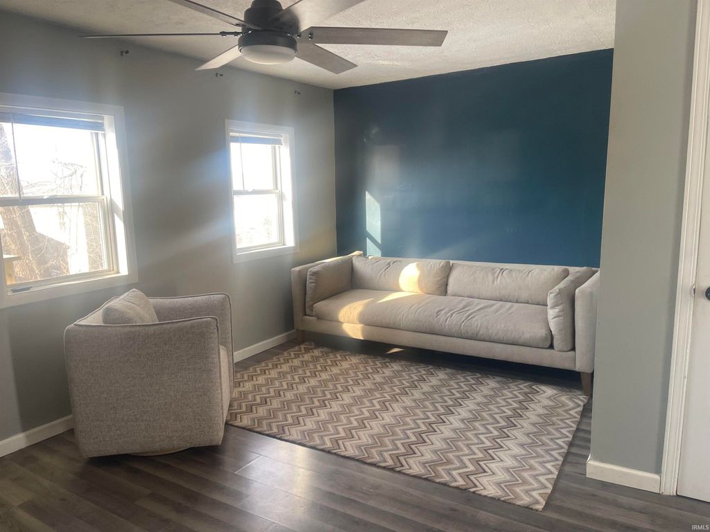 Photo of 807 N Courtland Park Drive, Silver Lake, IN 46982 (MLS # 202549649)