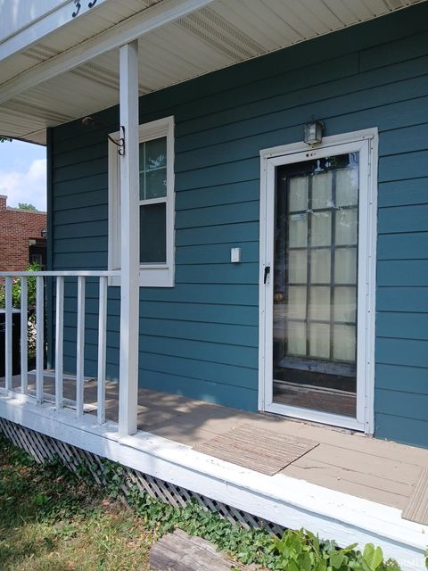 Photo of 337 Lincoln Way, South Bend, IN 46601 (MLS # 202549910)