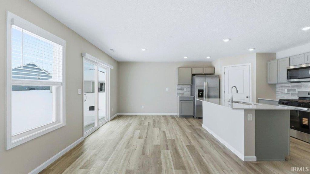 Photo of 2858 Greenville Court, Warsaw, IN 46582 (MLS # 202542722)