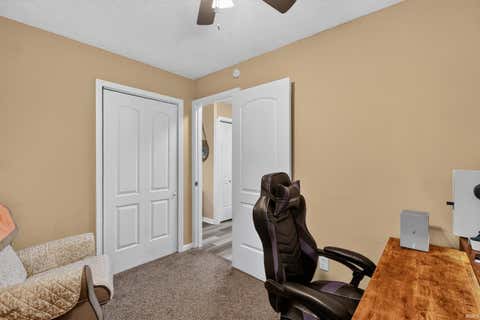 Tiny photo for 910 Tomahawk Boulevard, Kokomo, IN 46902 (MLS # 202631365)
