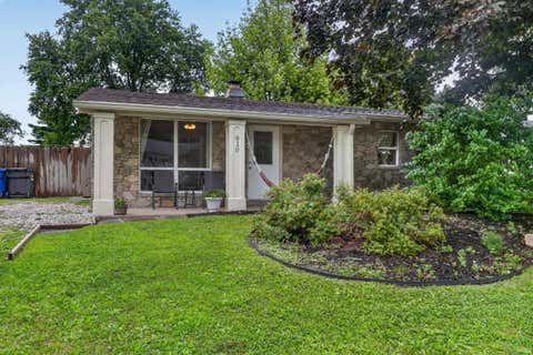 Photo of 910 Tomahawk Boulevard, Kokomo, IN 46902 (MLS # 202631365)