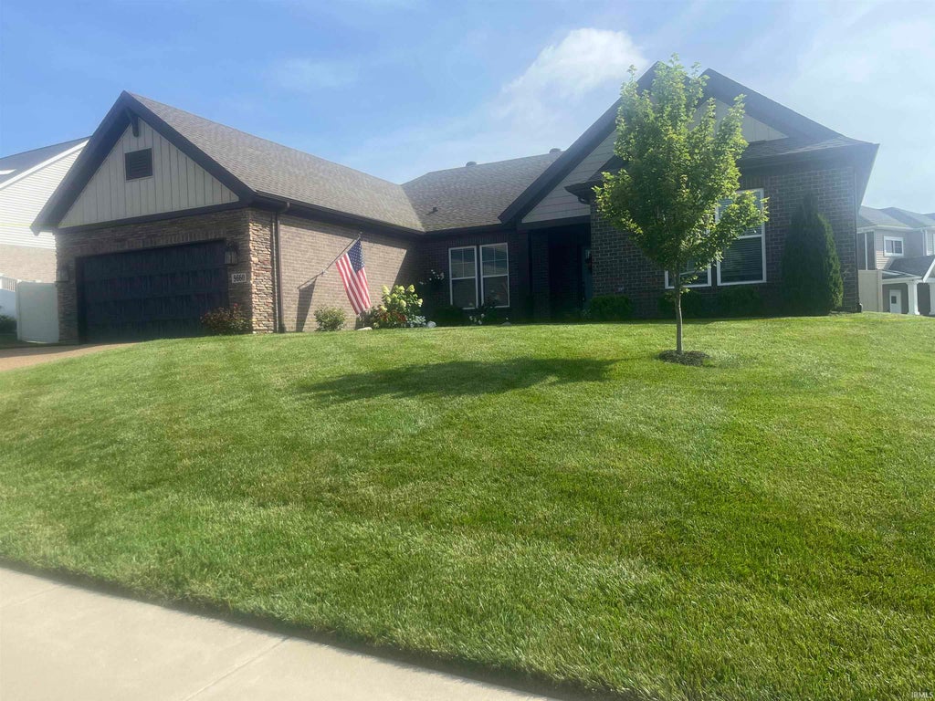 Photo of 5660 Brompton Drive, Newburgh, IN 47630 (MLS # 202613612)