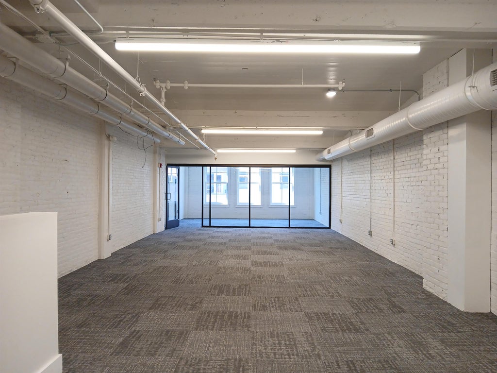 Photo of 116 W Columbia Street #301, Fort Wayne, IN 46802 (MLS # 202624215)