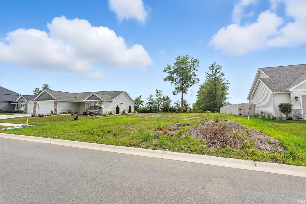 Photo of 7746 Tumnus Trail #70, Fort Wayne, IN 46835 (MLS # 202600148)