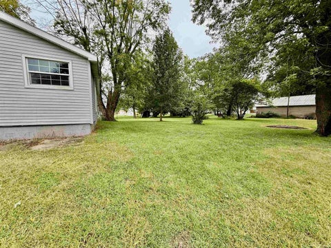 Tiny photo for 203 S Maple Avenue, Medaryville, IN 47957 (MLS # 202638958)