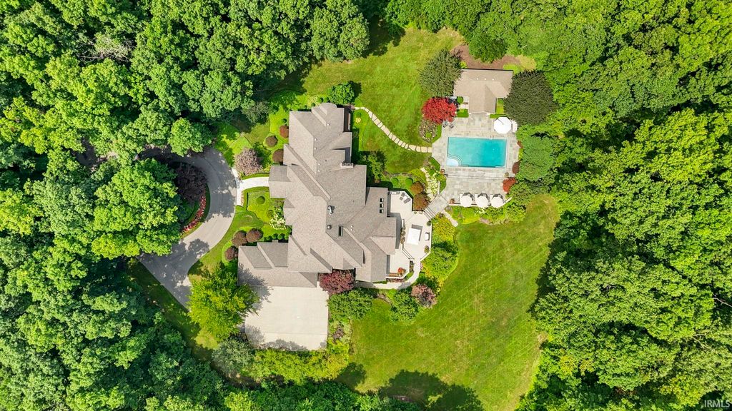 Photo of 7855 E Manitou Trail #92, Roanoke, IN 46783 (MLS # 202615459)