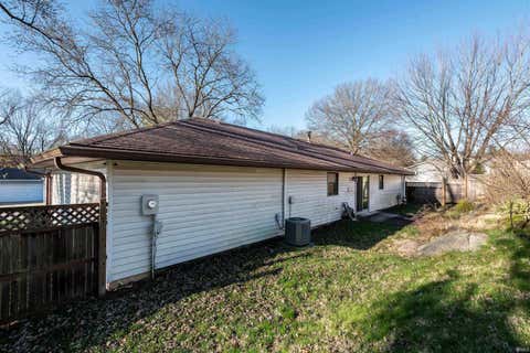 Tiny photo for 610 W Ryan Road, Bloomington, IN 47403 (MLS # 202609064)