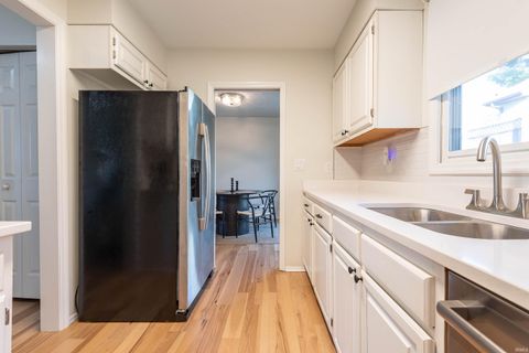 Tiny photo for 610 W Ryan Road, Bloomington, IN 47403 (MLS # 202609064)