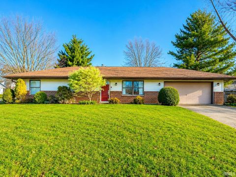 Photo of 610 W Ryan Road, Bloomington, IN 47403 (MLS # 202609064)