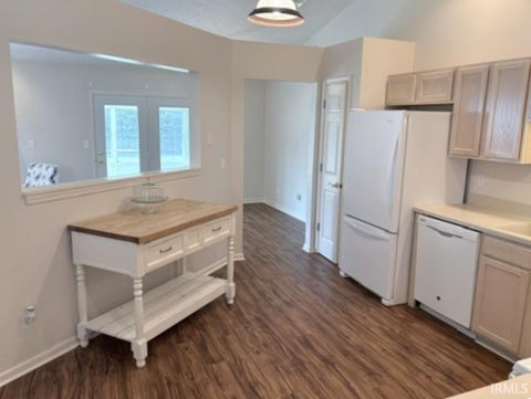 Tiny photo for 1009 BURR OAK Court, Kokomo, IN 46901 (MLS # 202636016)