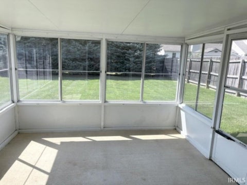Tiny photo for 1009 BURR OAK Court, Kokomo, IN 46901 (MLS # 202636016)