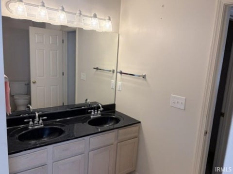 Tiny photo for 1009 BURR OAK Court, Kokomo, IN 46901 (MLS # 202636016)