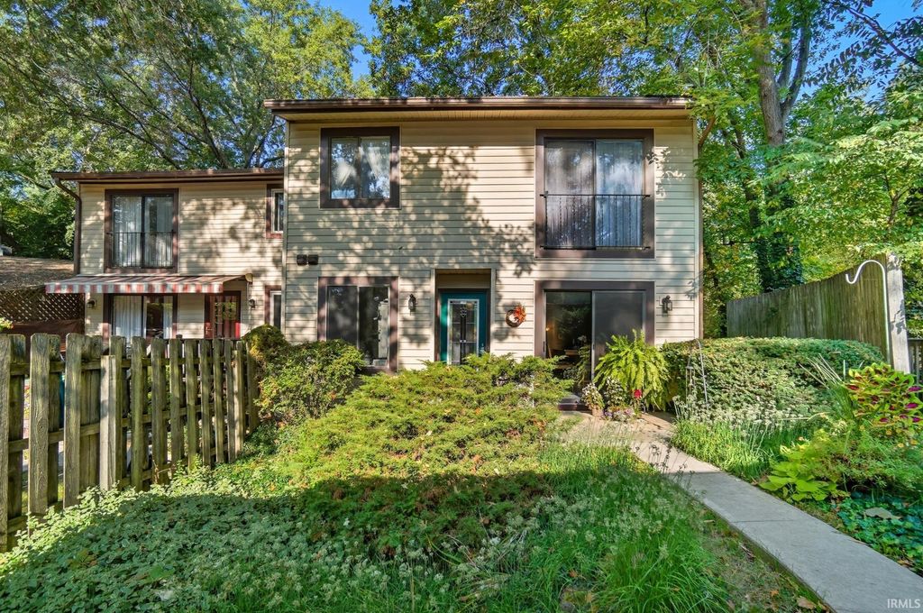 Photo of 5030 Stellhorn Road, Fort Wayne, IN 46815 (MLS # 202606606)