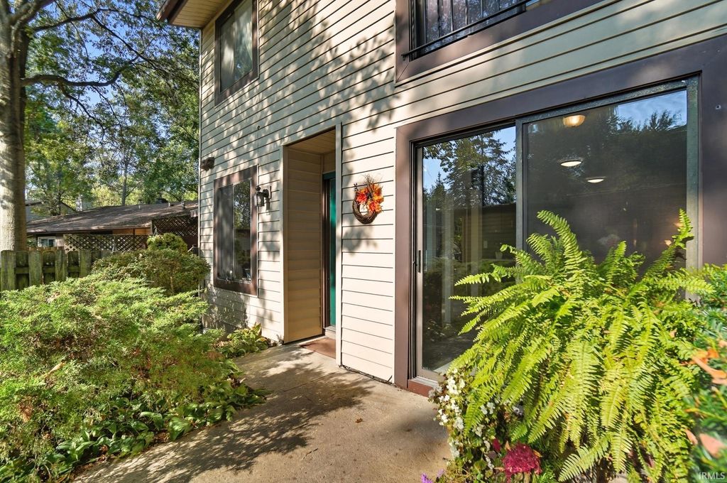 Photo of 5030 Stellhorn Road, Fort Wayne, IN 46815 (MLS # 202606606)