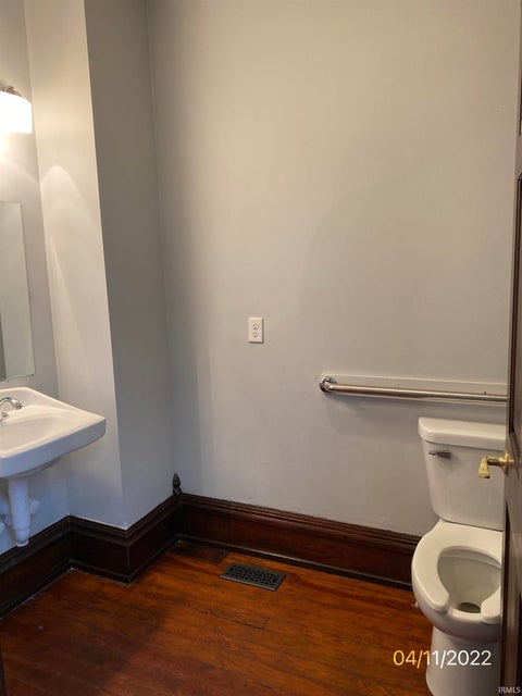 Tiny photo for 623 W Washington Boulevard #Suite 101, Fort Wayne, IN 46802 (MLS # 202637641)