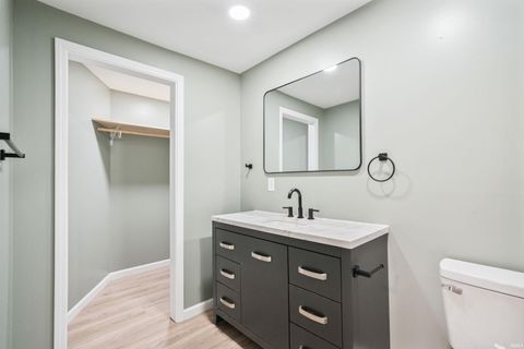 Tiny photo for 825 N Carter Street, Greentown, IN 46936 (MLS # 202619747)