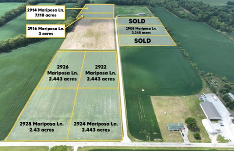 Photo of 2926 Mariposa Lane, Lafayette, IN 47905 (MLS # 202431851) Photo of 2926 Mariposa Lane, Lafayette, IN 47905 (MLS # 202431851)