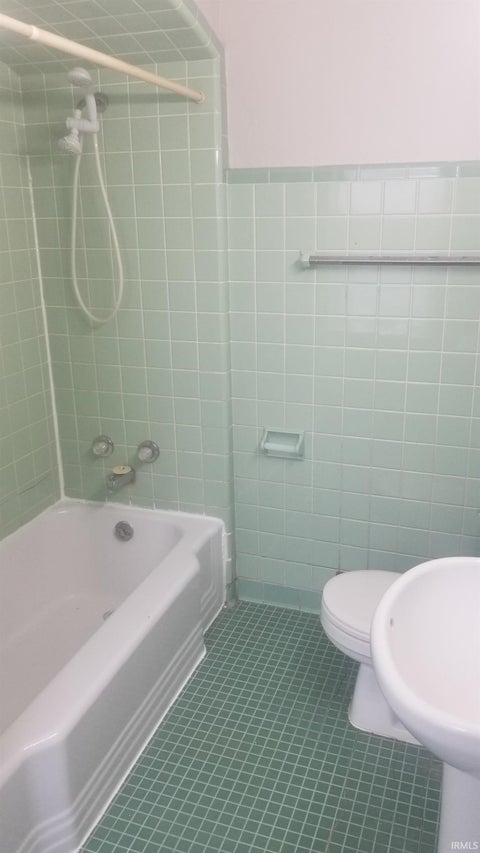 Tiny photo for 1420 N 16Th Street, Lafayette, IN 47904 (MLS # 202627862)
