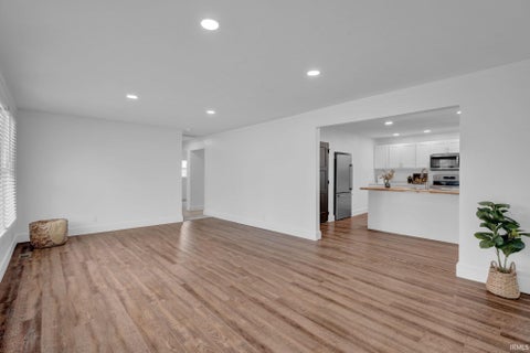 Tiny photo for 1007 23rd Street, Bedford, IN 47421 (MLS # 202619704)