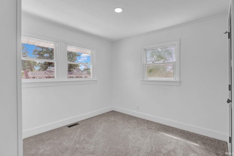 Tiny photo for 1007 23rd Street, Bedford, IN 47421 (MLS # 202619704)