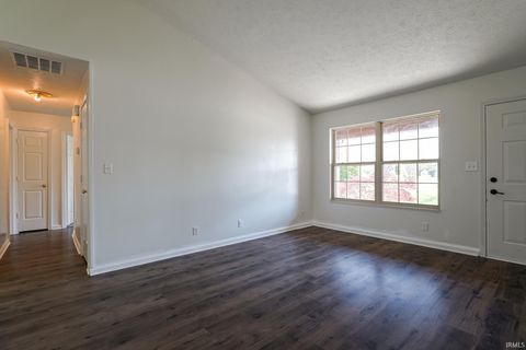 Tiny photo for 4320 Roundtable Court, West Lafayette, IN 47906 (MLS # 202618463)