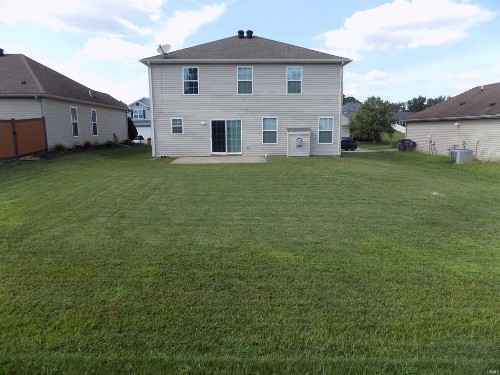 Photo of 835 Groveview Court, Evansville, IN 47711 (MLS # 202630975)