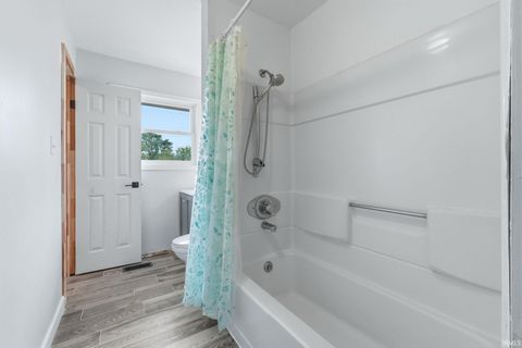 Tiny photo for 6414 Bayberry Drive, Fort Wayne, IN 46825 (MLS # 202619832)