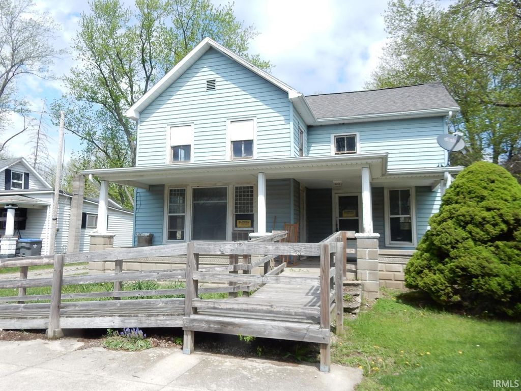 Photo of 304 W Section Street, Claypool, IN 46510 (MLS # 202614891)