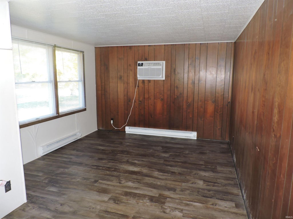 Photo of 125 W Orange Street #F, Cromwell, IN 46732 (MLS # 202643725)