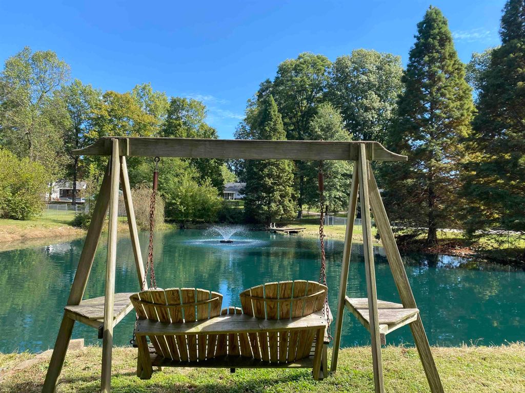 Photo of 314 W North Street, Boonville, IN 47601 (MLS # 202547362)