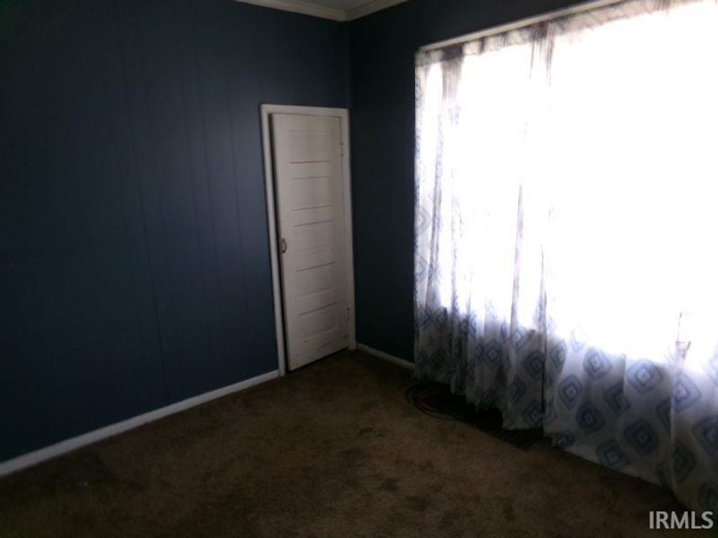 Photo of 523 W Morton Street, Oakland City, IN 47660 (MLS # 202549890)