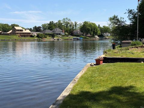 Tiny photo for 22907 State Road 120, Elkhart, IN 46516 (MLS # 202622804)