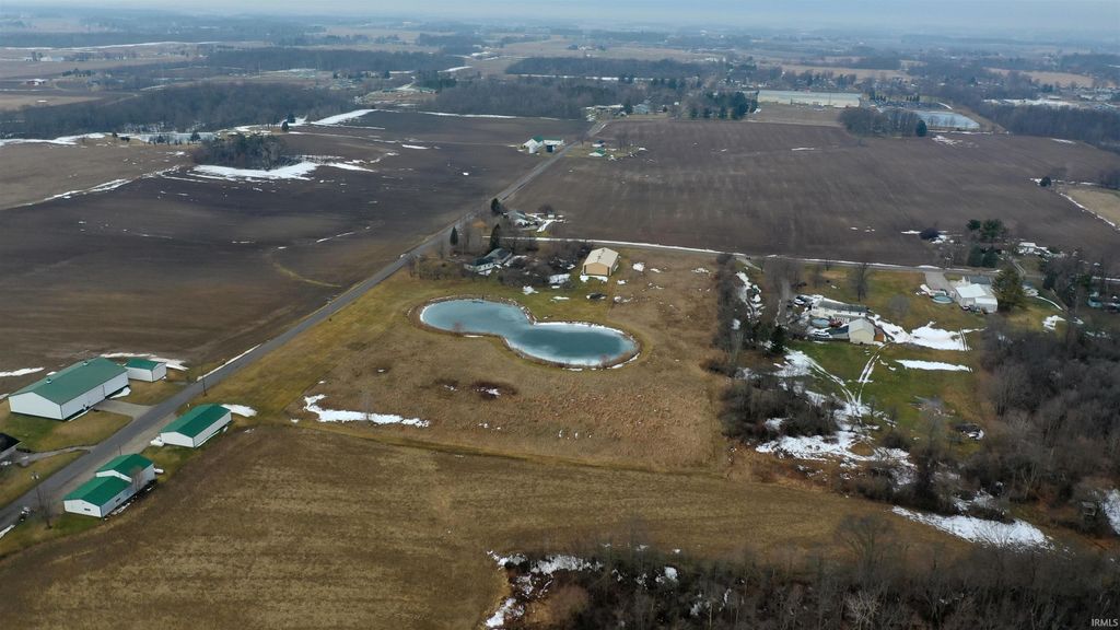 Photo of 12126 Hyndman Road, Churubusco, IN 46723 (MLS # 202608555)