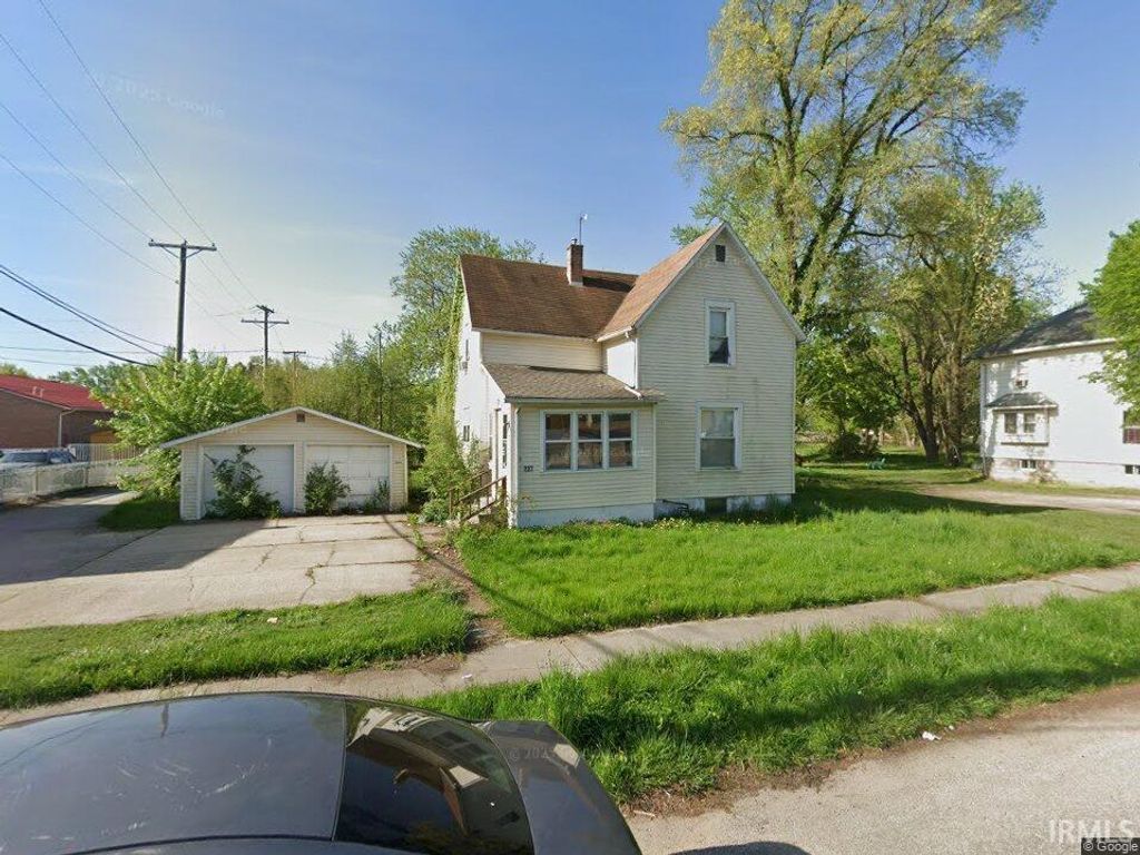 Photo of 237 Park Avenue, Elkhart, IN 46516 (MLS # 202619091)
