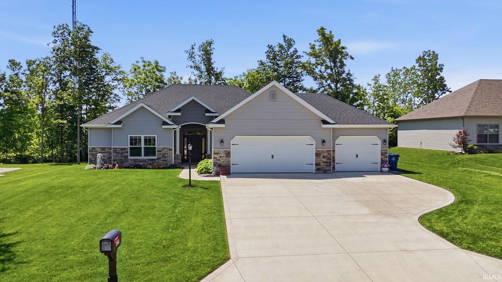 Photo of 429 Ironwood Lane, Ossian, IN 46777 (MLS # 202620796)
