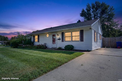Photo of 1125 N FOREST Drive, Kokomo, IN 46901 (MLS # 202636465)
