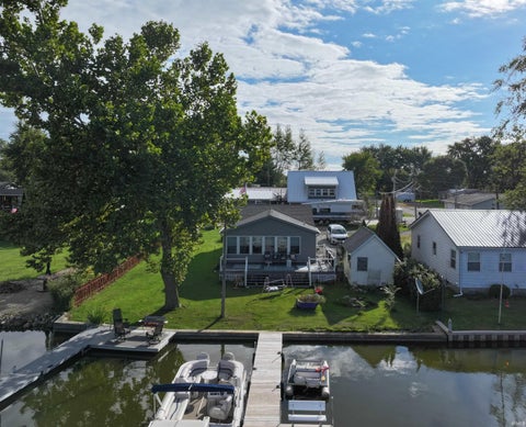 Tiny photo for 11086 W Silver Maple Drive, Kewanna, IN 46939 (MLS # 202639927)