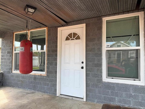 Tiny photo for 1518 6th Street, Bedford, IN 47421 (MLS # 202638810)