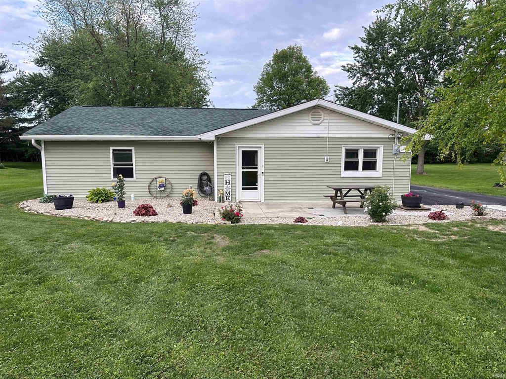 Photo of 204 N Cook Road, Muncie, IN 47303 (MLS # 202547392)