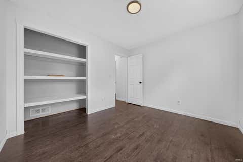 Tiny photo for 2014 Wellesley Drive, Kokomo, IN 46902 (MLS # 202631306)