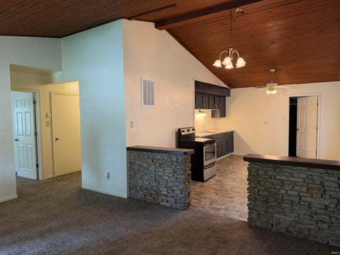 Tiny photo for 2723 S Mulberry Street, Muncie, IN 47302 (MLS # 202625087)