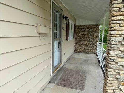 Tiny photo for 2723 S Mulberry Street, Muncie, IN 47302 (MLS # 202625087)