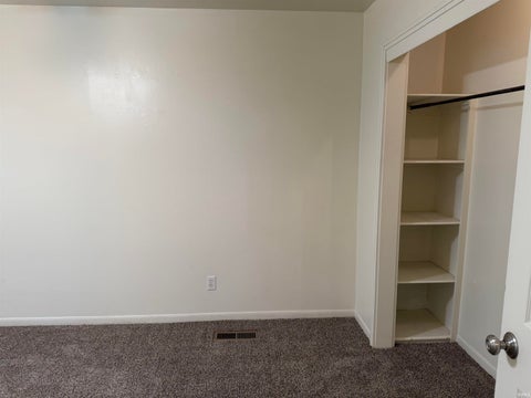 Tiny photo for 2723 S Mulberry Street, Muncie, IN 47302 (MLS # 202625087)