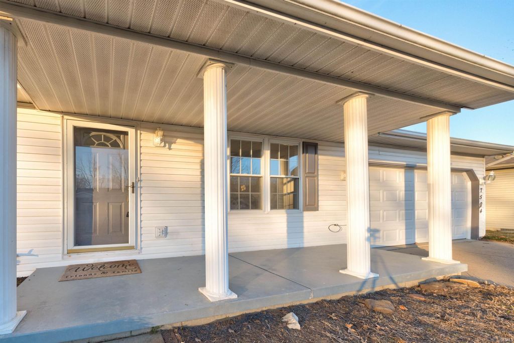 Photo of 7504 Pendleton Avenue, Evansville, IN 47715 (MLS # 202602767)