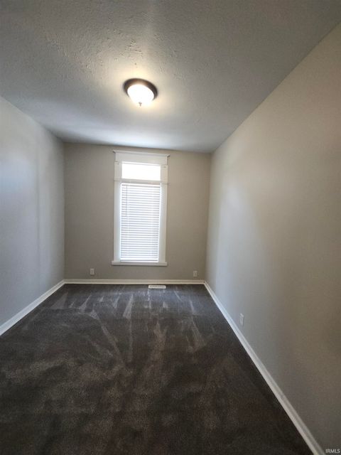 Tiny photo for 503 W Walnut Street #2, Kokomo, IN 46901 (MLS # 202612652)