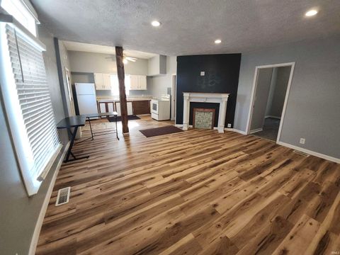 Tiny photo for 503 W Walnut Street #2, Kokomo, IN 46901 (MLS # 202612652)