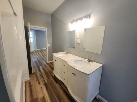 Tiny photo for 503 W Walnut Street #2, Kokomo, IN 46901 (MLS # 202612652)