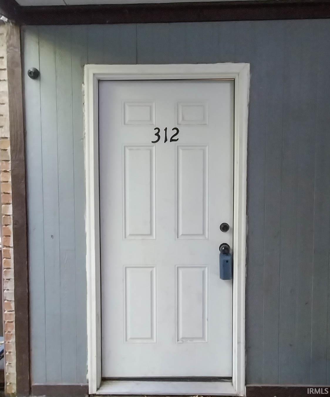 West Lafayette, Indiana 47906, United States, 2 Bedrooms Bedrooms, ,2 BathroomsBathrooms,Residential,Active,244140